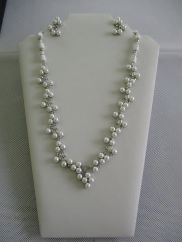 Silver White Glass Beads Silver Metal Pearls Bib Necklace Earrings Set (NE551)