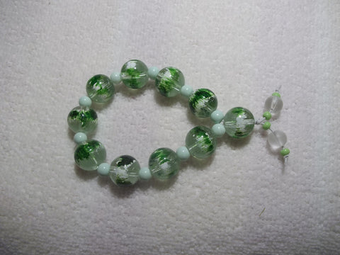 Green Glass Bead Stretchy Bracelet (B426)