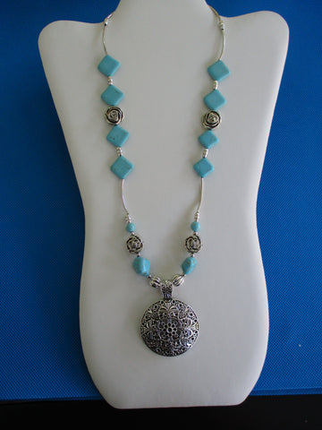 Turquoise Beads Silver Tubes and Flowers Silver Round Pendant Necklace (N1377)