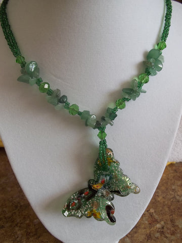 Green Glass Butterfly w/Rocks Necklace (N613)