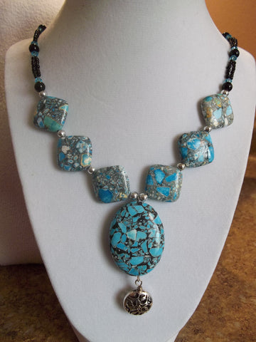 Blue Diamond Shape Rock Bead Necklace (N770)