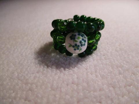 Memory Wire Green Glass Seed Bead Green Flower Glass Bead Ring (R38)